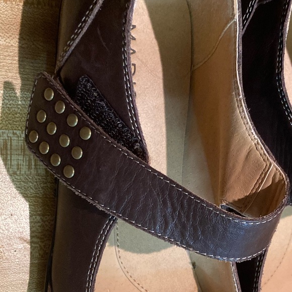 EUC Madison Piper Brown Mary Janes Size 9.5 Medium - Picture 6 of 9